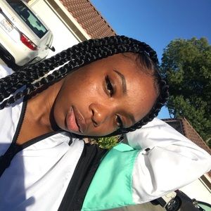 Meet your Posher, Armani